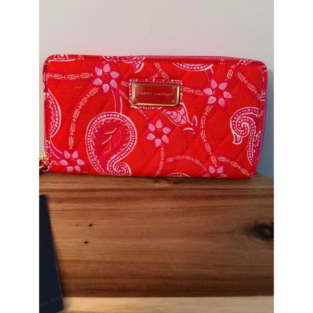 Tommy Hilfiger Red Paisley Zip Around Wallet with Strap NEW NWT